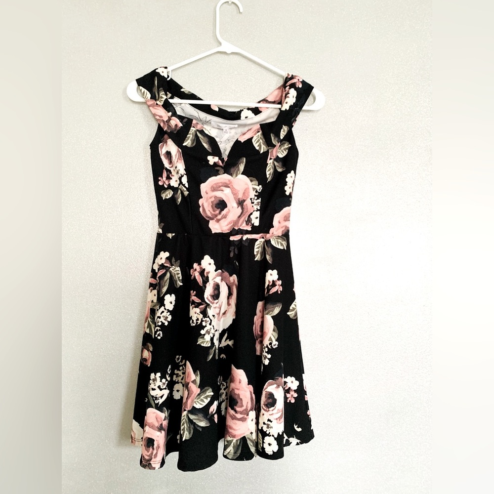 Windsor Dress | Sweetheart Emerald floral Dress